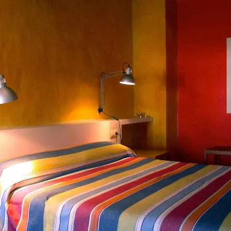 Rural Hd Riudebitlles Art I 3* Sant Pere de Riudebitlles