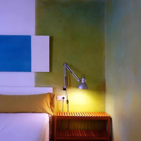 Rural Hd Riudebitlles Art I Hotel 3*
